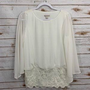 Dressbarn Dress/Career Lace Bottom Blouse S